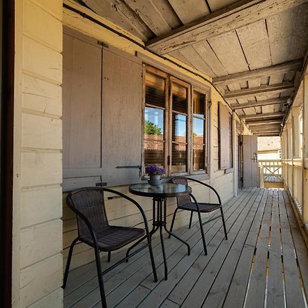 Fotogrāfa Apartamenti Kuldīga Esterno foto